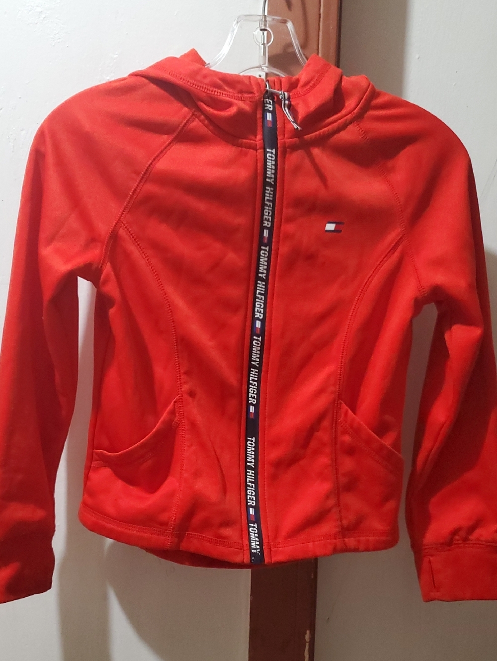Tommy Hilfiger Red Logo Holes Sleeves Zip-Up Hoodie Sweater Size M/M/M ,(8/10)